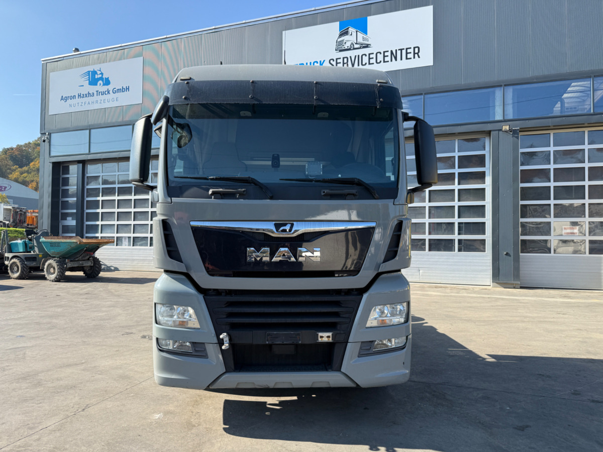 MAN TGX 18.500 4x2 (Engine defect) - Tractor truck: picture 2 MAN TGX 18.500 4x2 (Engine defect) - Tractor truck: picture 2