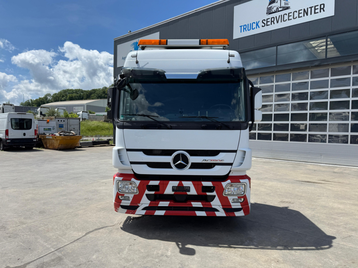 MERCEDES Actros 1848 4x2 - Tractor truck: picture 2 MERCEDES Actros 1848 4x2 - Tractor truck: picture 2