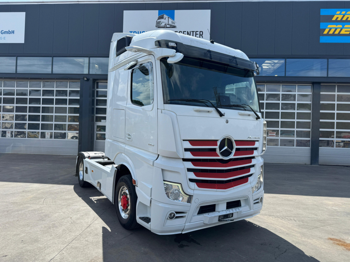 MERCEDES Actros 1851 4x4 Hydraulik - Tractor truck: picture 3 MERCEDES Actros 1851 4x4 Hydraulik - Tractor truck: picture 3