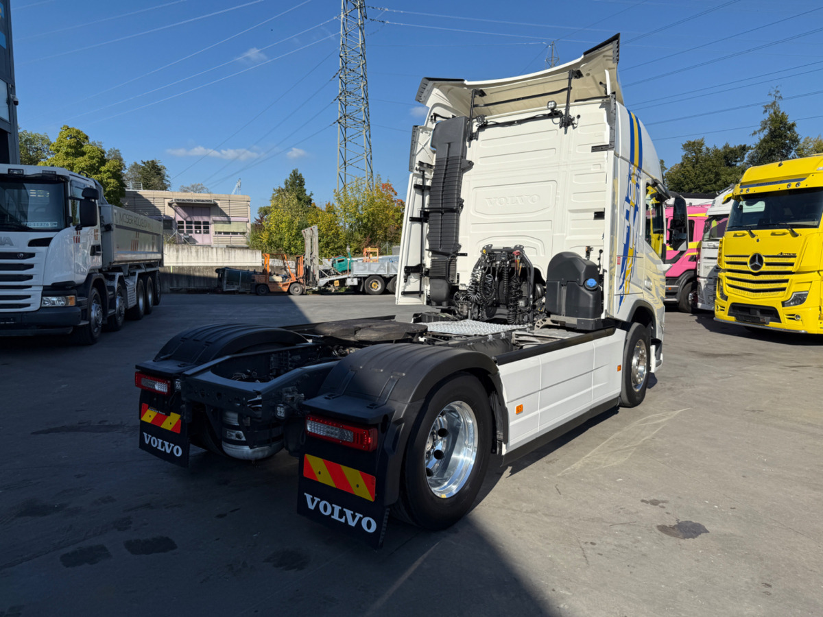 VOLVO FM-460 4x2 - Tractor truck: picture 5 VOLVO FM-460 4x2 - Tractor truck: picture 5