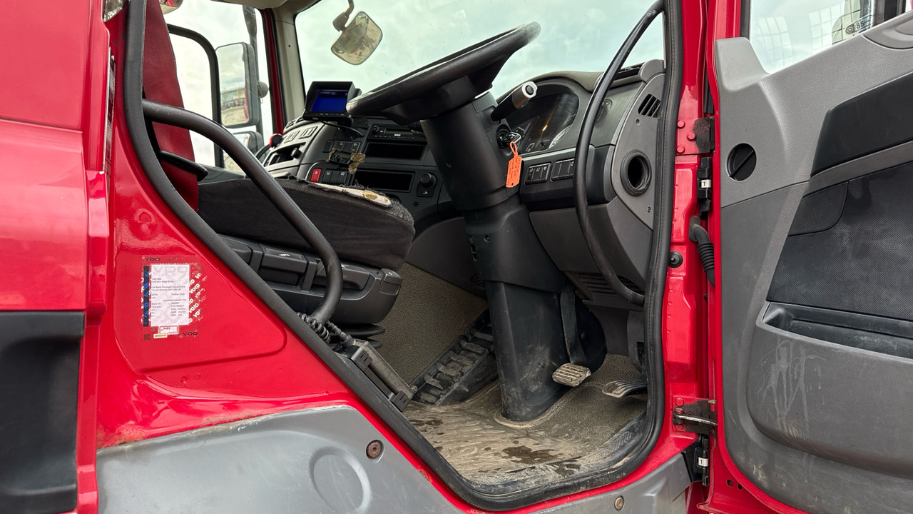 DAF CF 290 - Dropside/ Flatbed truck, Crane truck: picture 5 DAF CF 290 - Dropside/ Flatbed truck, Crane truck: picture 5