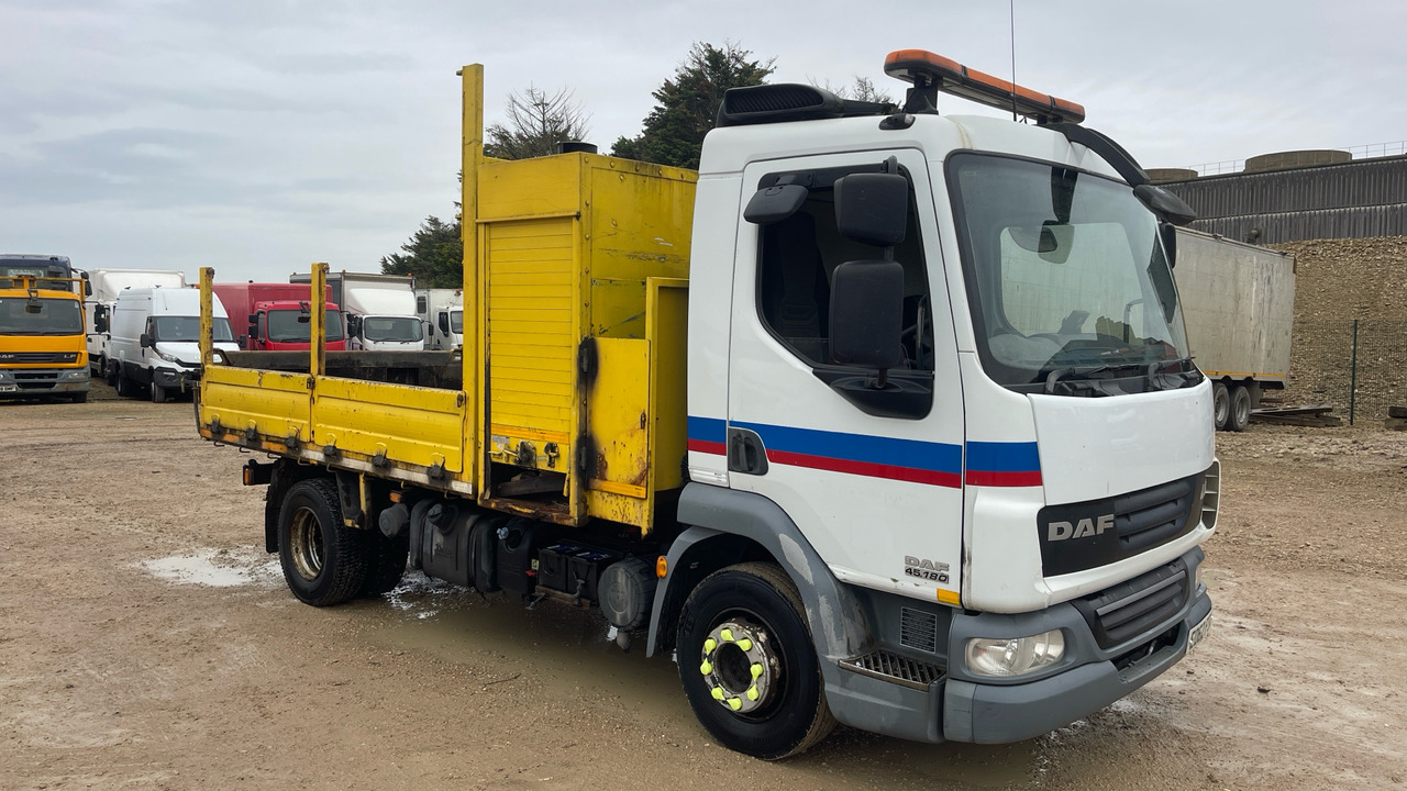 DAF LF 45.180 - Tipper: picture 1 DAF LF 45.180 - Tipper: picture 1
