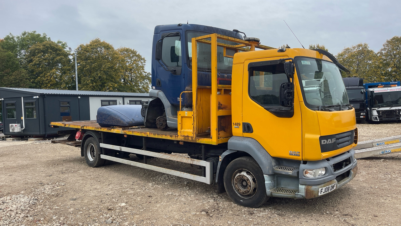 DAF LF 55.220 - Dropside/ Flatbed truck: picture 1 DAF LF 55.220 - Dropside/ Flatbed truck: picture 1