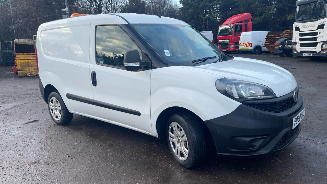 FIAT DOBLO 1.3 16V - Small van: picture 1 FIAT DOBLO 1.3 16V - Small van: picture 1