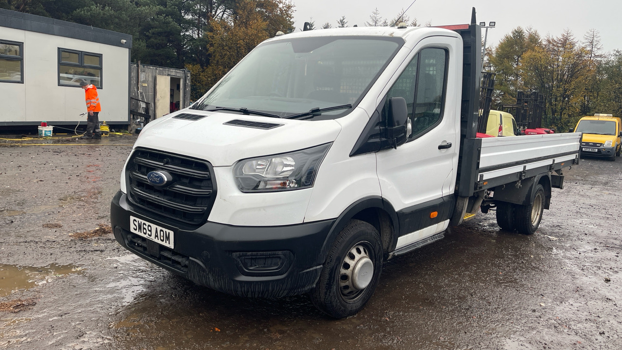 FORD TRANSIT 350 2.0 TDCi 130PS LEADER - Open body delivery van: picture 2 FORD TRANSIT 350 2.0 TDCi 130PS LEADER - Open body delivery van: picture 2