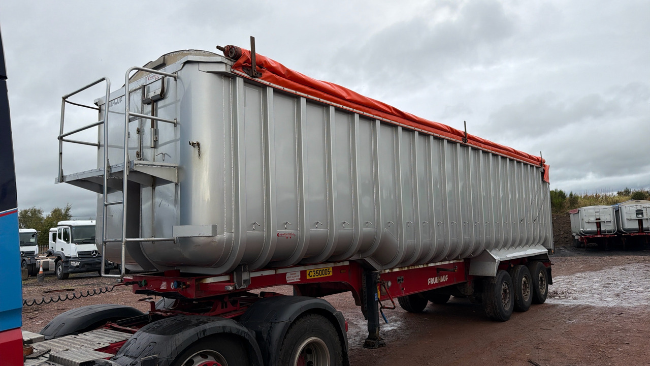 FRUEHAUF - Tipper semi-trailer: picture 2 FRUEHAUF - Tipper semi-trailer: picture 2