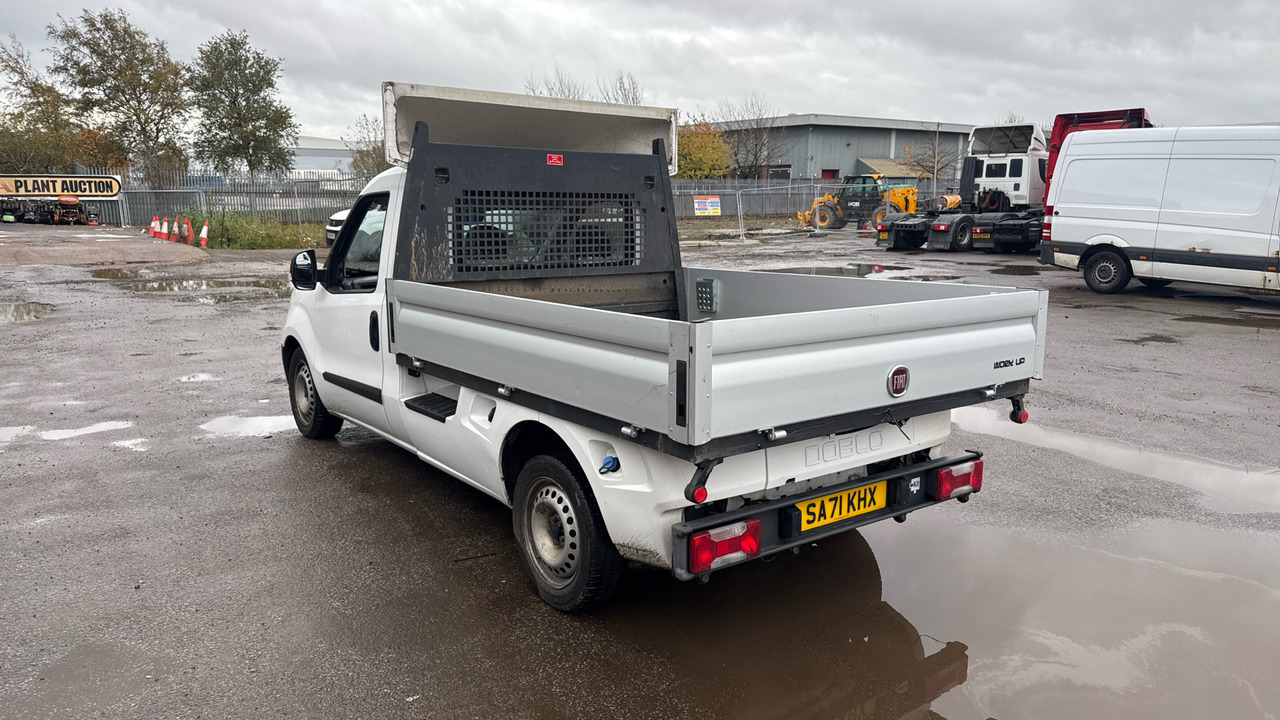 Fiat Doblo Work Up 1.6 MULTIJET 16V II - Open body delivery van: picture 3 Fiat Doblo Work Up 1.6 MULTIJET 16V II - Open body delivery van: picture 3