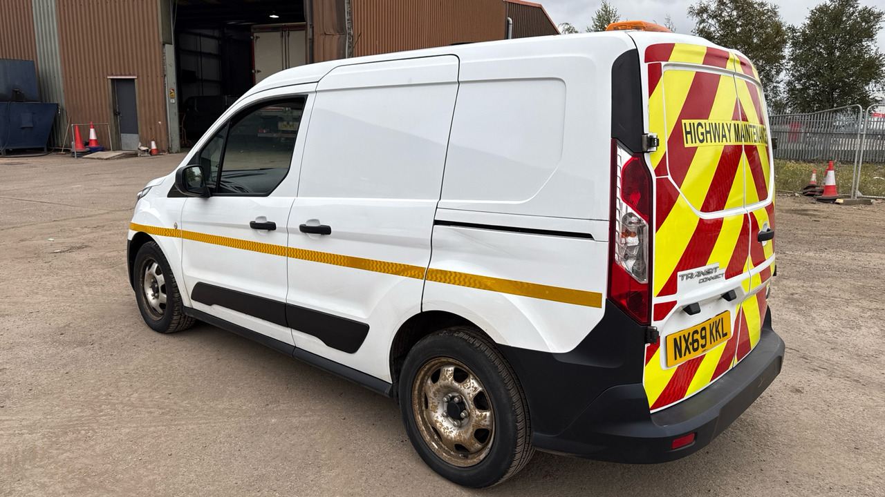 Ford Transit Connect 200 1.5 EcoBlue 75ps - Small van: picture 3 Ford Transit Connect 200 1.5 EcoBlue 75ps - Small van: picture 3