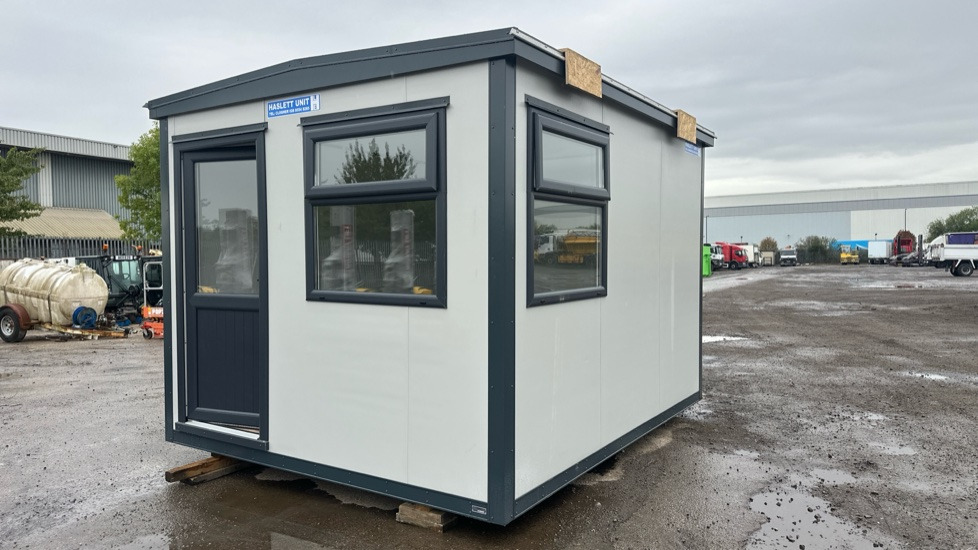 HASSLETT UNIT SITE OFFICE 11X10 - Construction equipment: picture 1 HASSLETT UNIT SITE OFFICE 11X10 - Construction equipment: picture 1