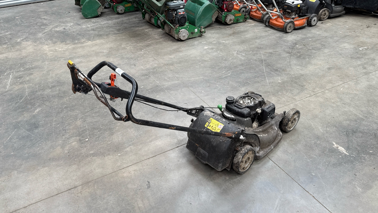 HONDA HRX537 C5HYE - Construction equipment: picture 2 HONDA HRX537 C5HYE - Construction equipment: picture 2