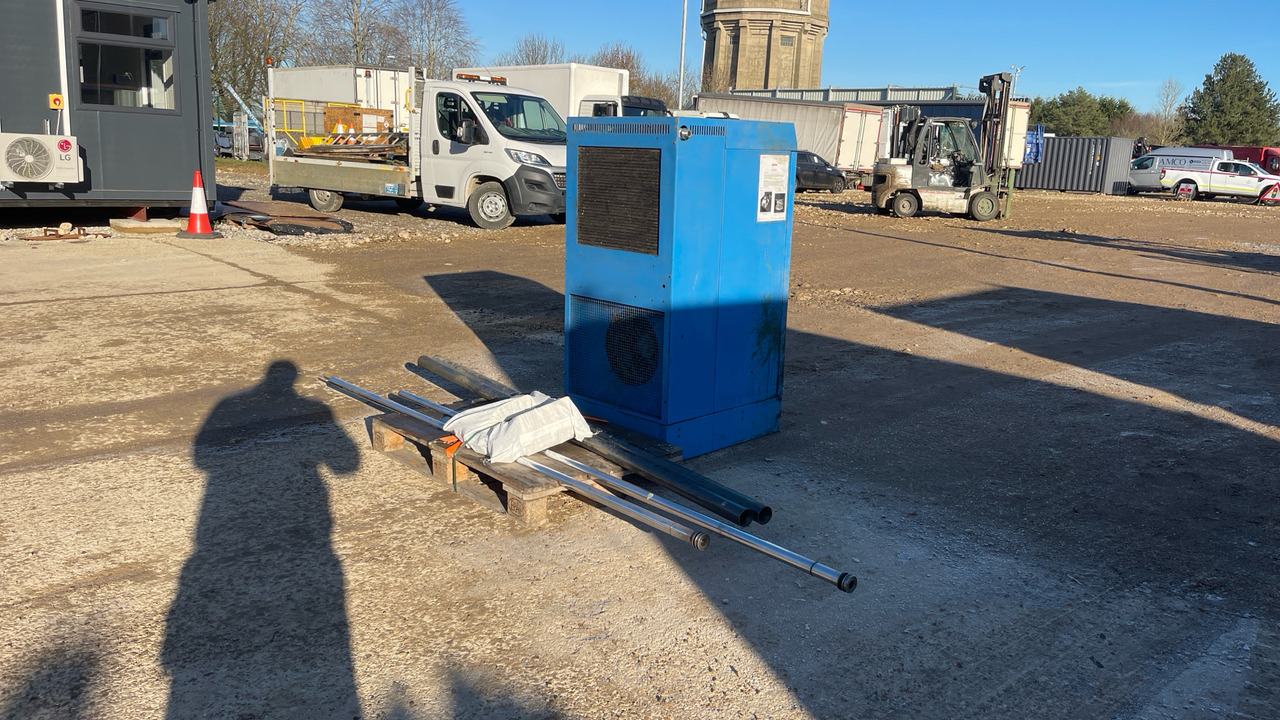 HYDROVANE HV22RS - Construction equipment: picture 4 HYDROVANE HV22RS - Construction equipment: picture 4