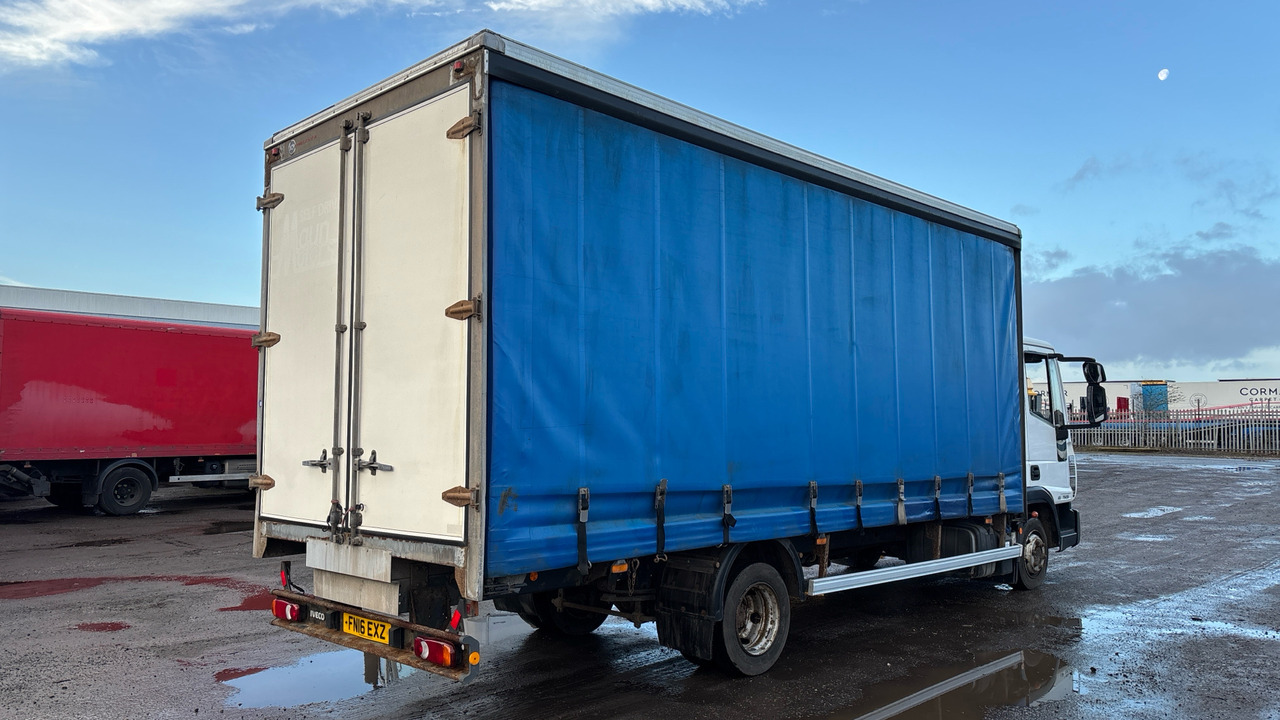 IVECO EUROCARGO 75E16 - Curtain side truck: picture 4 IVECO EUROCARGO 75E16 - Curtain side truck: picture 4