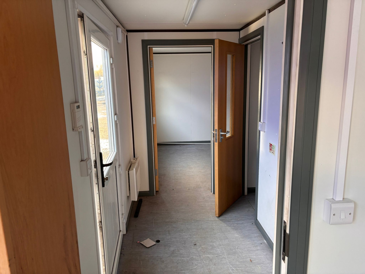 L.E. HASLETT JACK LEG PORTABLE BUILDING (39FT) - Construction equipment: picture 5 L.E. HASLETT JACK LEG PORTABLE BUILDING (39FT) - Construction equipment: picture 5