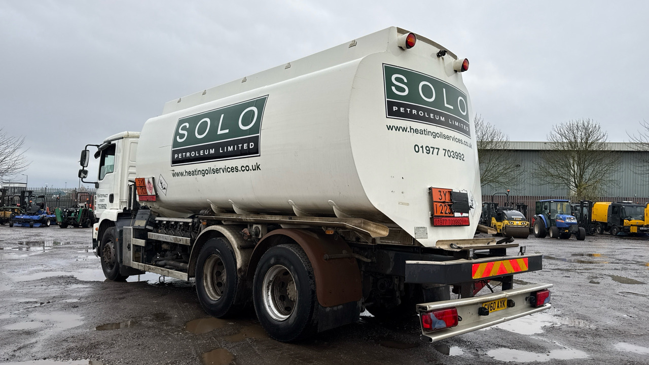 MAN TG-M 26.340 - Tanker truck: picture 3 MAN TG-M 26.340 - Tanker truck: picture 3