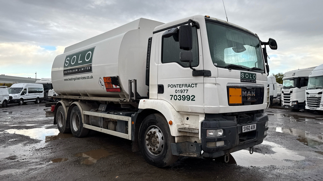 MAN TG-M 26.340 - Tanker truck: picture 1 MAN TG-M 26.340 - Tanker truck: picture 1