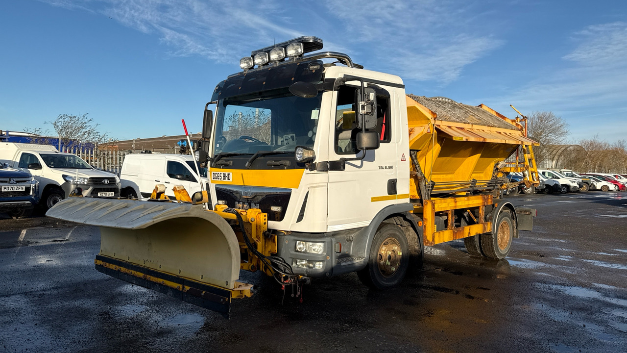 MAN TGL 8.180 - Snow removal vehicle: picture 2 MAN TGL 8.180 - Snow removal vehicle: picture 2