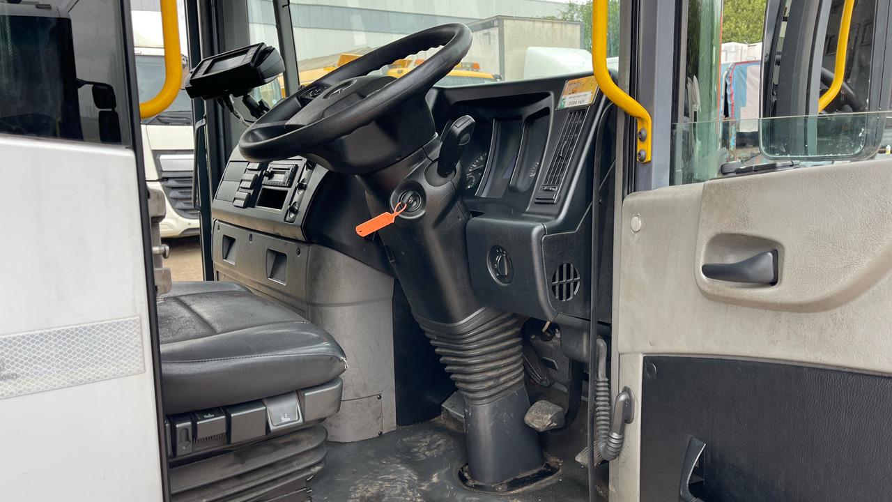 MERCEDES-BENZ ECONIC 2630 - Garbage truck: picture 5 MERCEDES-BENZ ECONIC 2630 - Garbage truck: picture 5