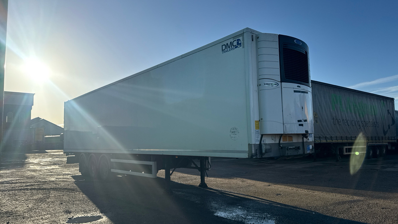 MONTRACON FRIDGE BOX - Refrigerator semi-trailer: picture 2 MONTRACON FRIDGE BOX - Refrigerator semi-trailer: picture 2