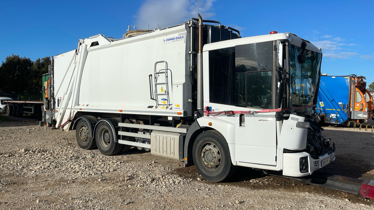 Mercedes-Benz Econic 2630 - Garbage truck: picture 1 Mercedes-Benz Econic 2630 - Garbage truck: picture 1