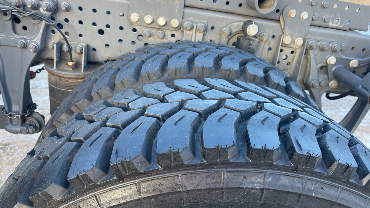 Cab chassis truck, Electric truck Mercedes-Benz Econic: picture 12 Cab chassis truck, Electric truck Mercedes-Benz Econic: picture 12