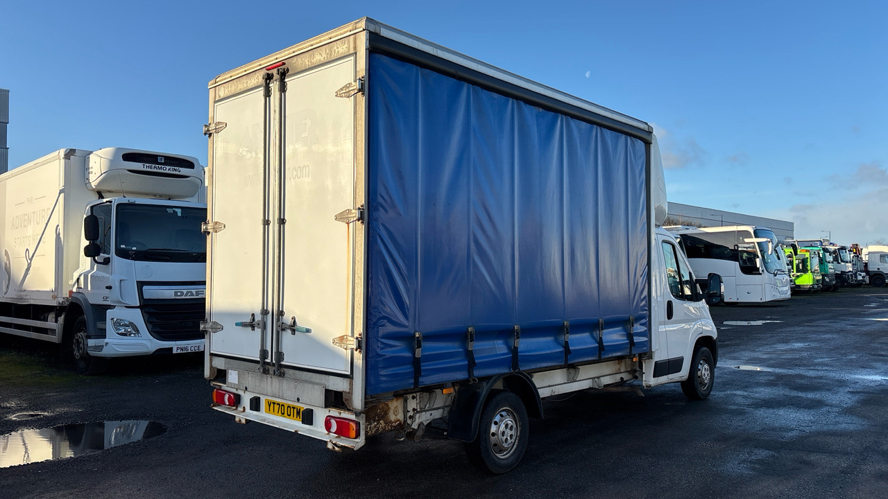CITROEN RELAY 2.2 BlueHDi Curtainside 165ps - Other: picture 4 CITROEN RELAY 2.2 BlueHDi Curtainside 165ps - Other: picture 4