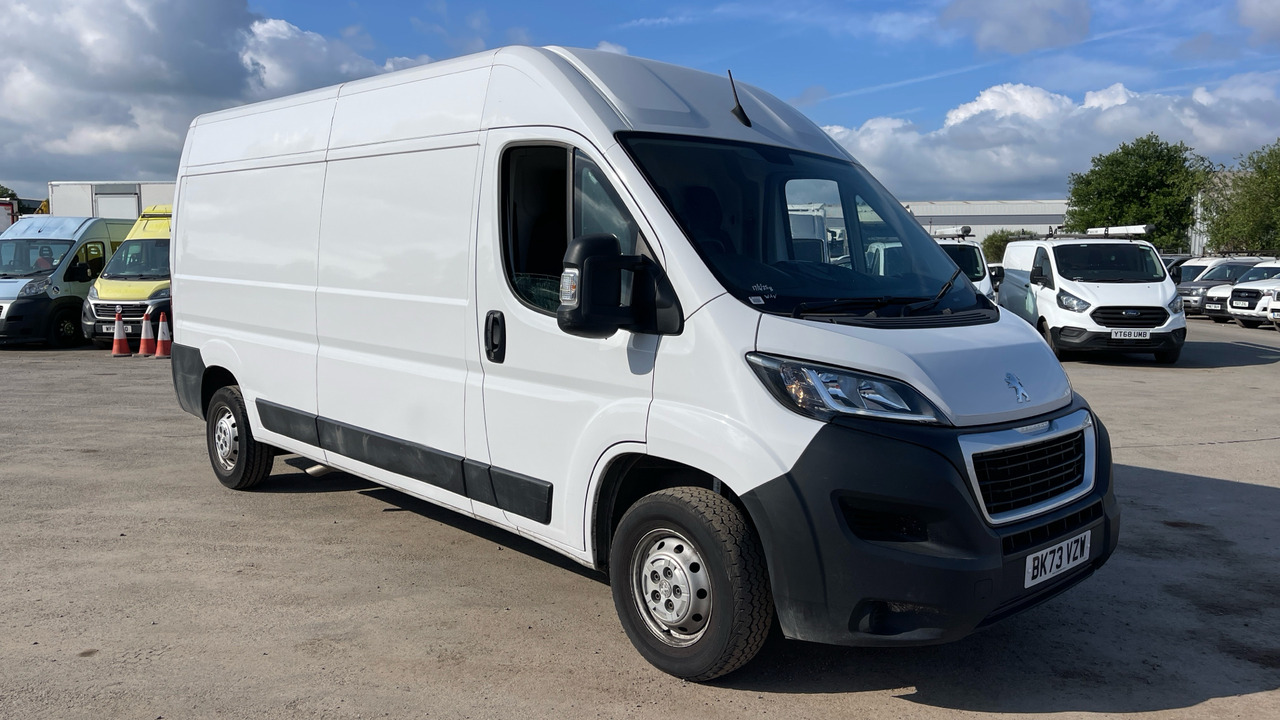 Peugeot Boxer 335 2.2 BLUEHDI PROFESSIONAL 140PS - Panel van: picture 1 Peugeot Boxer 335 2.2 BLUEHDI PROFESSIONAL 140PS - Panel van: picture 1