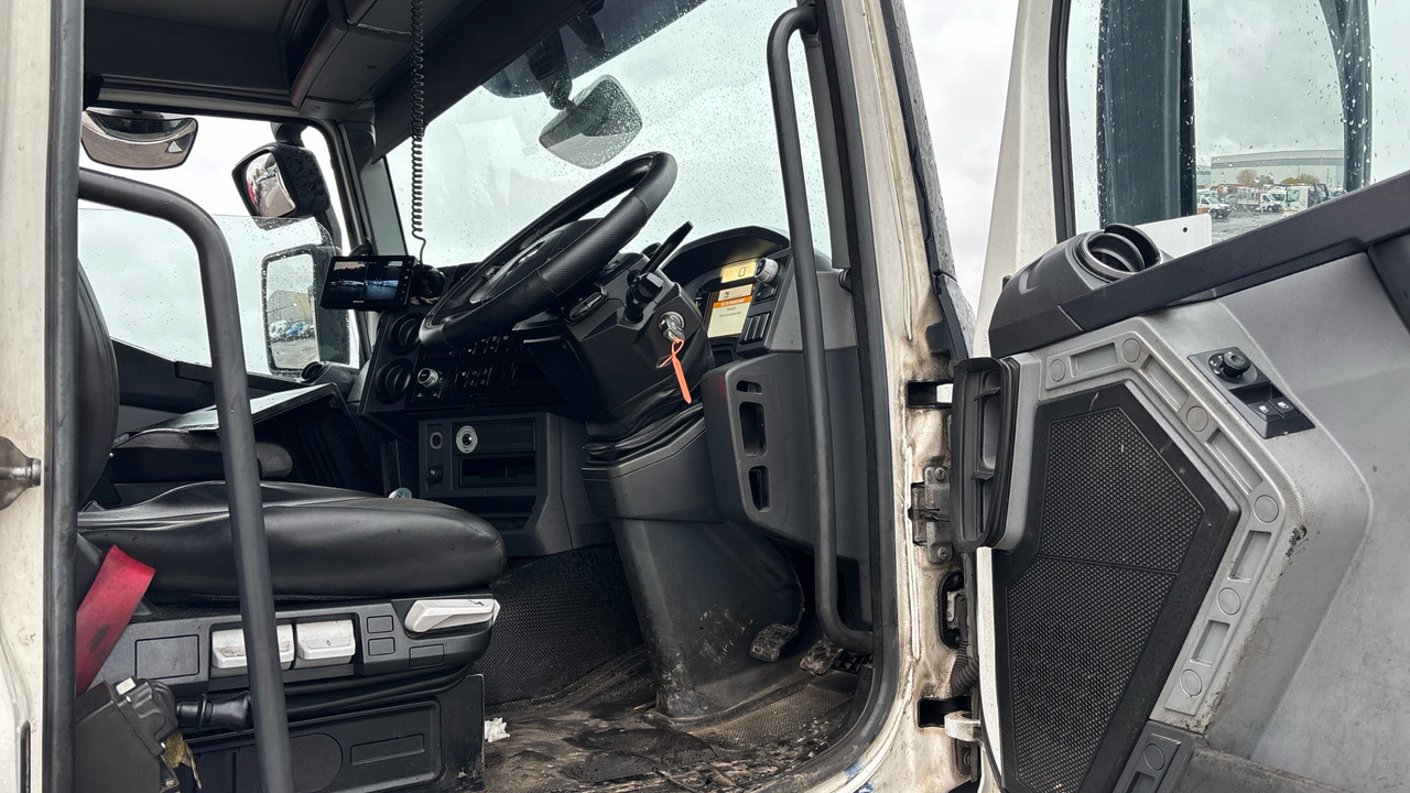 RENAULT C 430 - Tipper: picture 5 RENAULT C 430 - Tipper: picture 5