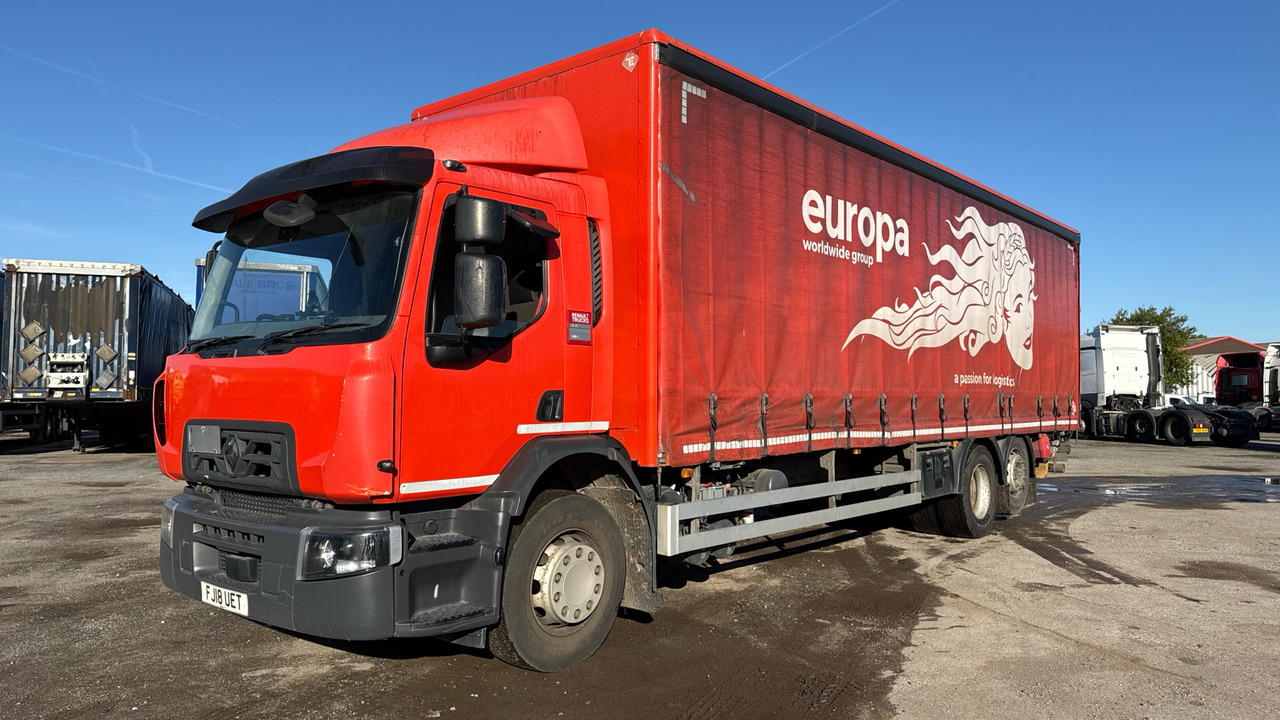 RENAULT D 26 - Curtain side truck: picture 2 RENAULT D 26 - Curtain side truck: picture 2