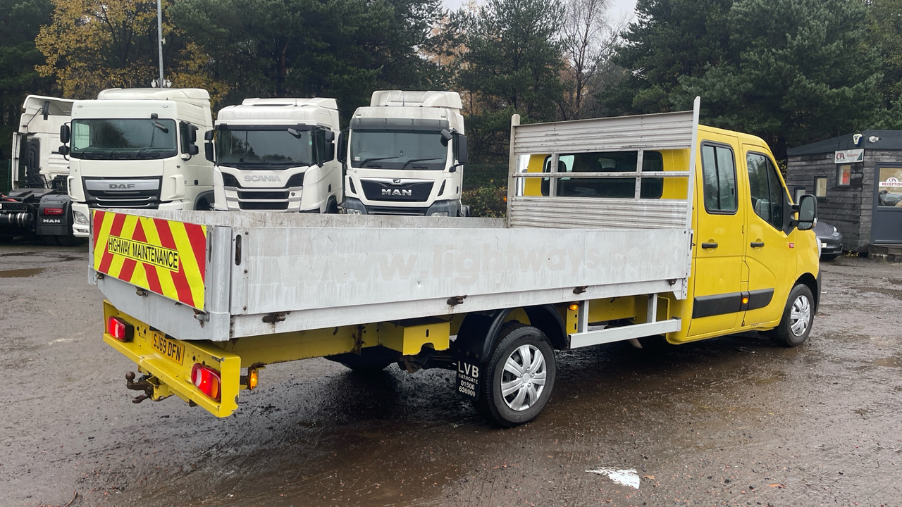 RENAULT MASTER 35 2.3 DCi 135PS - Open body delivery van: picture 4 RENAULT MASTER 35 2.3 DCi 135PS - Open body delivery van: picture 4