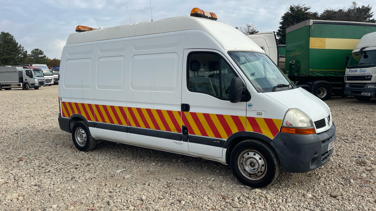 RENAULT MASTER 35 2.5 DCI 100PS - Panel van, Utility/ Special vehicle: picture 1 RENAULT MASTER 35 2.5 DCI 100PS - Panel van, Utility/ Special vehicle: picture 1