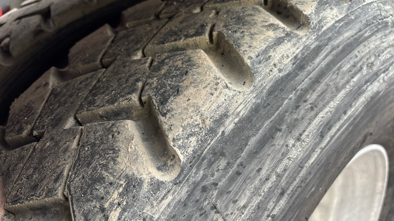 Tractor truck VOLVO FM 12: picture 24