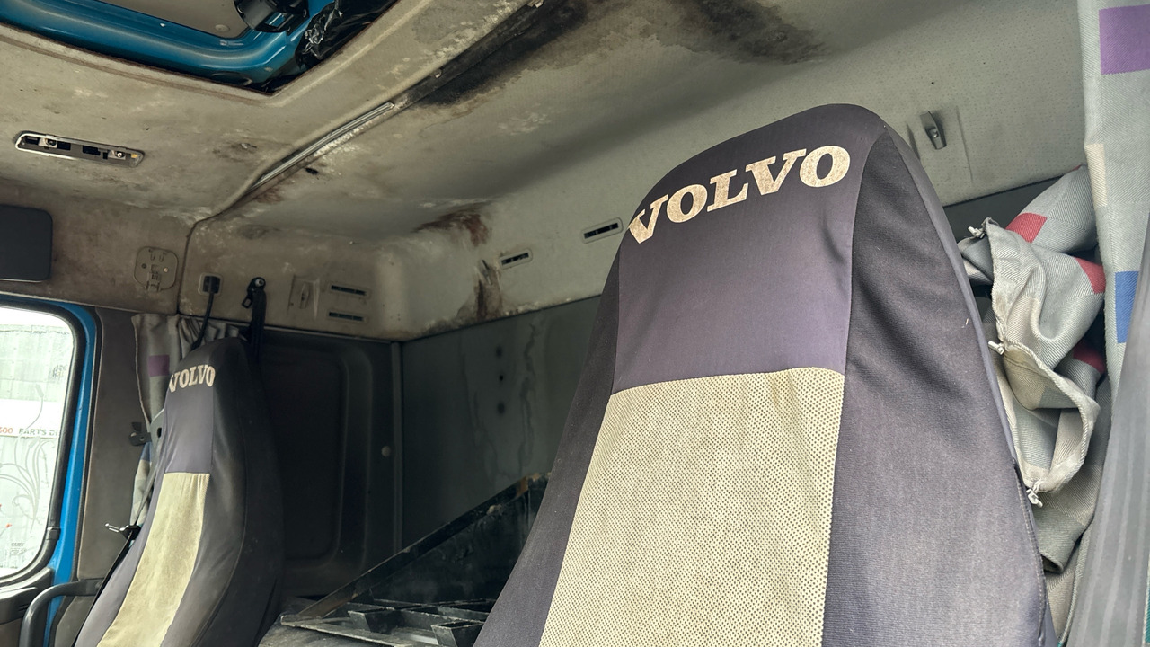Tractor truck VOLVO FM 12: picture 14