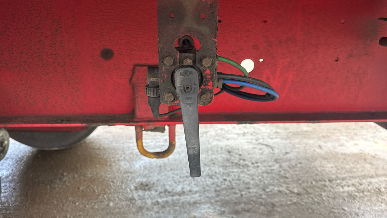 Trailer MONTRACON CURTAINSIDE: picture 17 Trailer MONTRACON CURTAINSIDE: picture 17