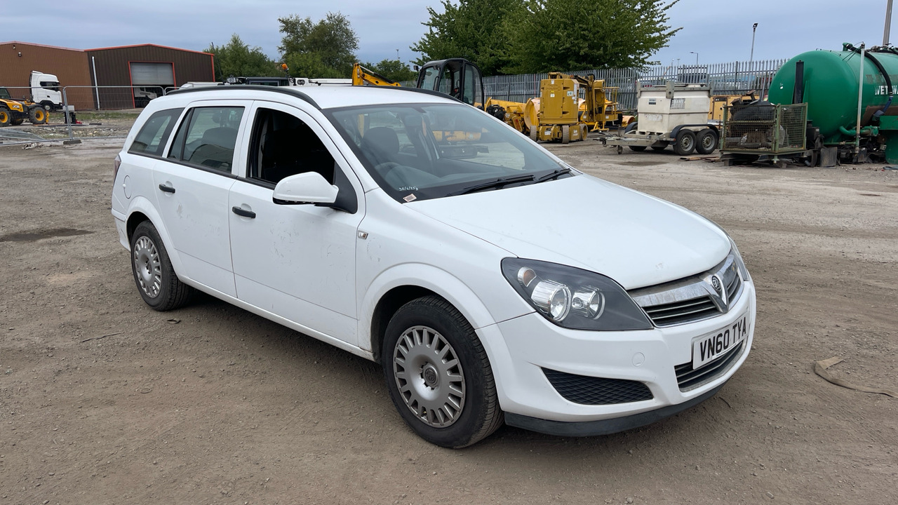 VAUXHALL ASTRA 1.7 CDTi 16V ECOFLEX 110PS - Car: picture 1 VAUXHALL ASTRA 1.7 CDTi 16V ECOFLEX 110PS - Car: picture 1