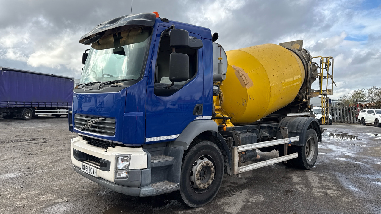 VOLVO FL 240 - Concrete mixer truck: picture 2 VOLVO FL 240 - Concrete mixer truck: picture 2