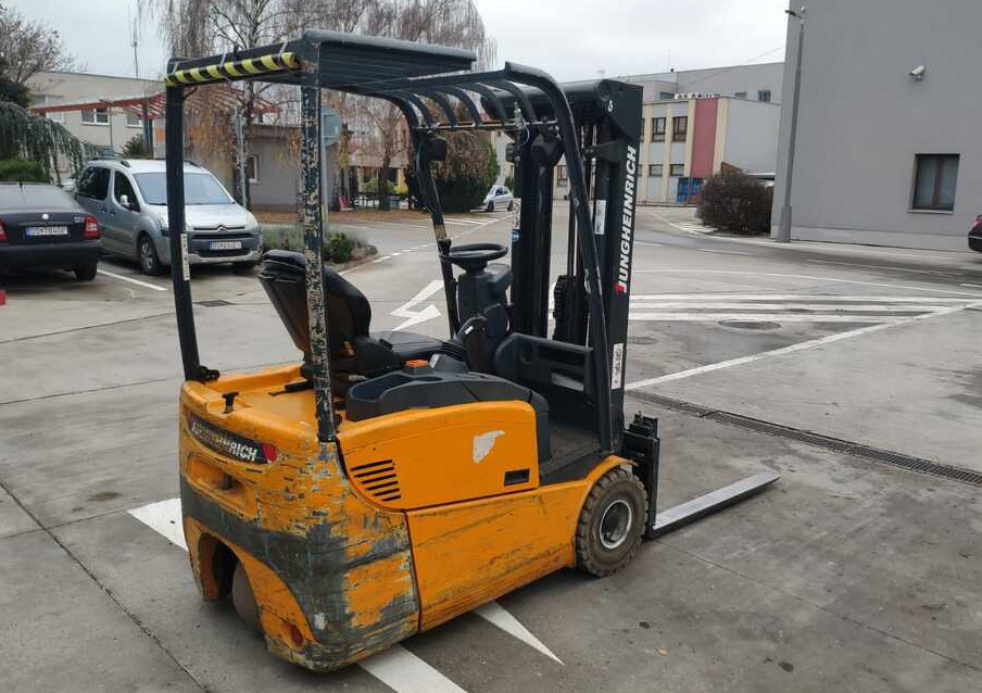 Jungheinrich EFG 115 - Electric forklift: picture 3 Jungheinrich EFG 115 - Electric forklift: picture 3