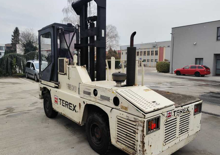 Terex SF50U - Side loader: picture 4 Terex SF50U - Side loader: picture 4