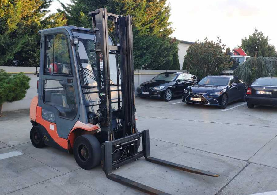 Toyota 7FGF25 - LPG forklift: picture 4 Toyota 7FGF25 - LPG forklift: picture 4