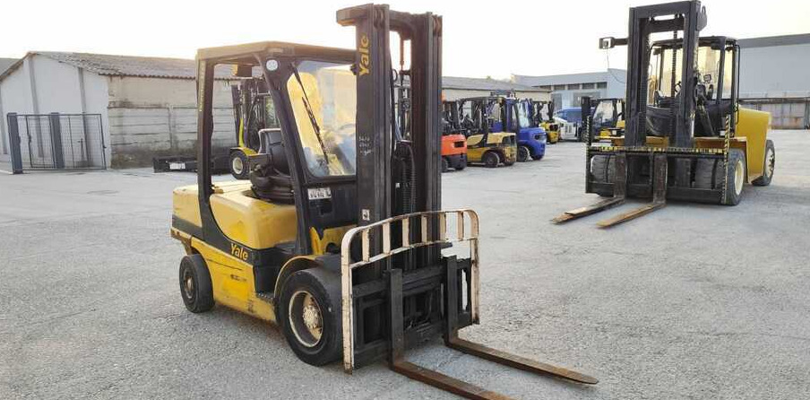 Yale GDP35VX - Diesel forklift: picture 4 Yale GDP35VX - Diesel forklift: picture 4