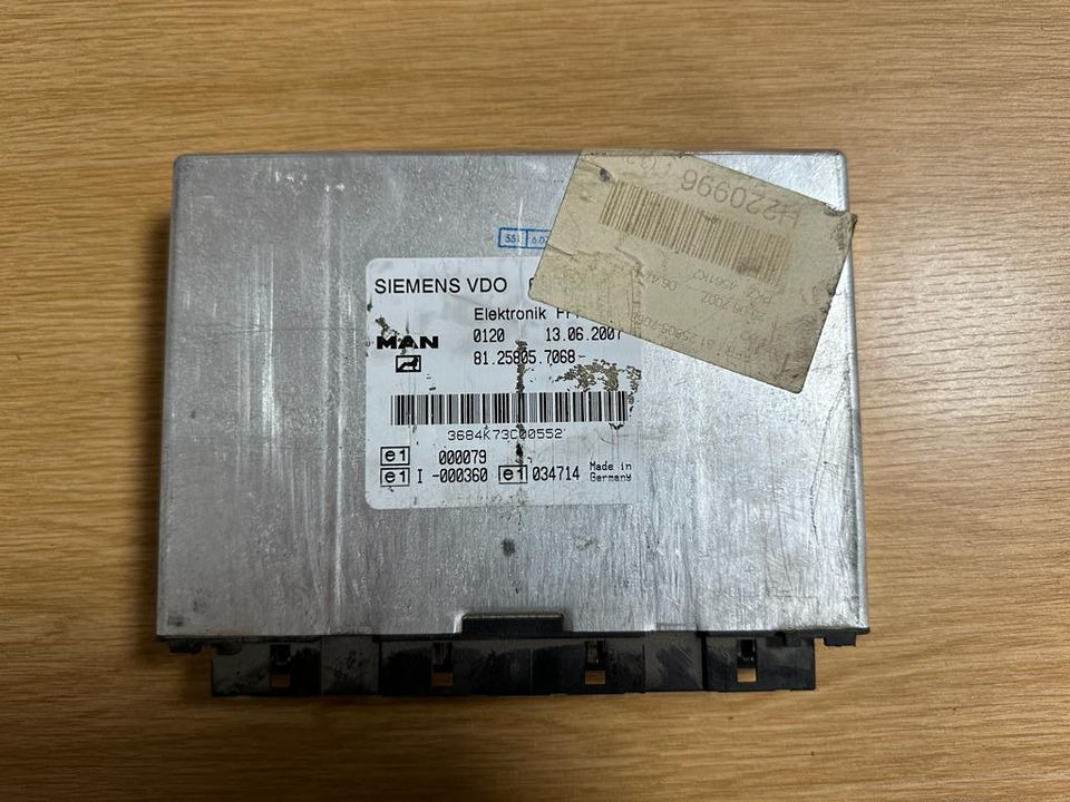 MAN SIEMENS VDO ELEKTRONIK FFR Steuergerät 81.25805.7068 - ECU for Other: picture 1 MAN SIEMENS VDO ELEKTRONIK FFR Steuergerät 81.25805.7068 - ECU for Other: picture 1