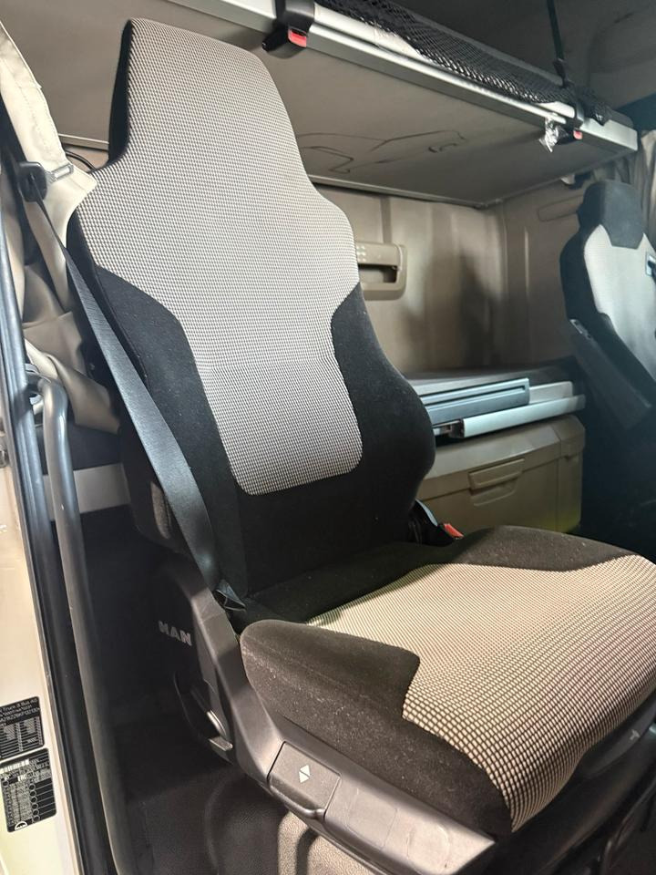 MAN TGX EU6 Beifahrersitz mit Luft - Seat for Truck: picture 1 MAN TGX EU6 Beifahrersitz mit Luft - Seat for Truck: picture 1