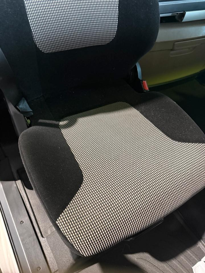 MAN TGX EU6 Beifahrersitz mit Luft - Seat for Truck: picture 4 MAN TGX EU6 Beifahrersitz mit Luft - Seat for Truck: picture 4