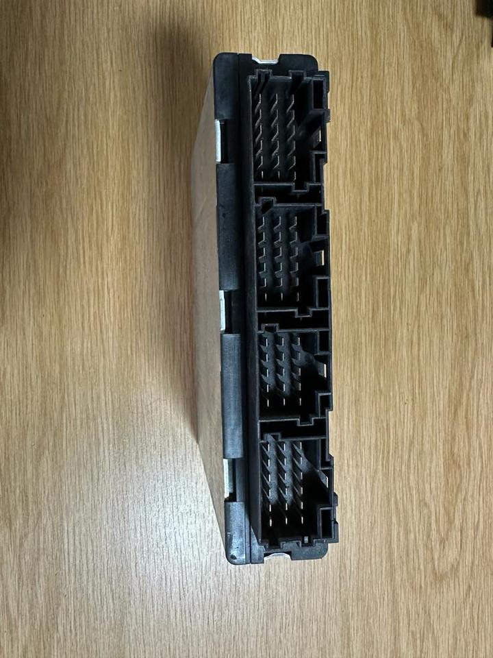 MAN VDO ELEKTRONIK FFR Steuergerät 81.25805.7022 - ECU for Truck: picture 3 MAN VDO ELEKTRONIK FFR Steuergerät 81.25805.7022 - ECU for Truck: picture 3