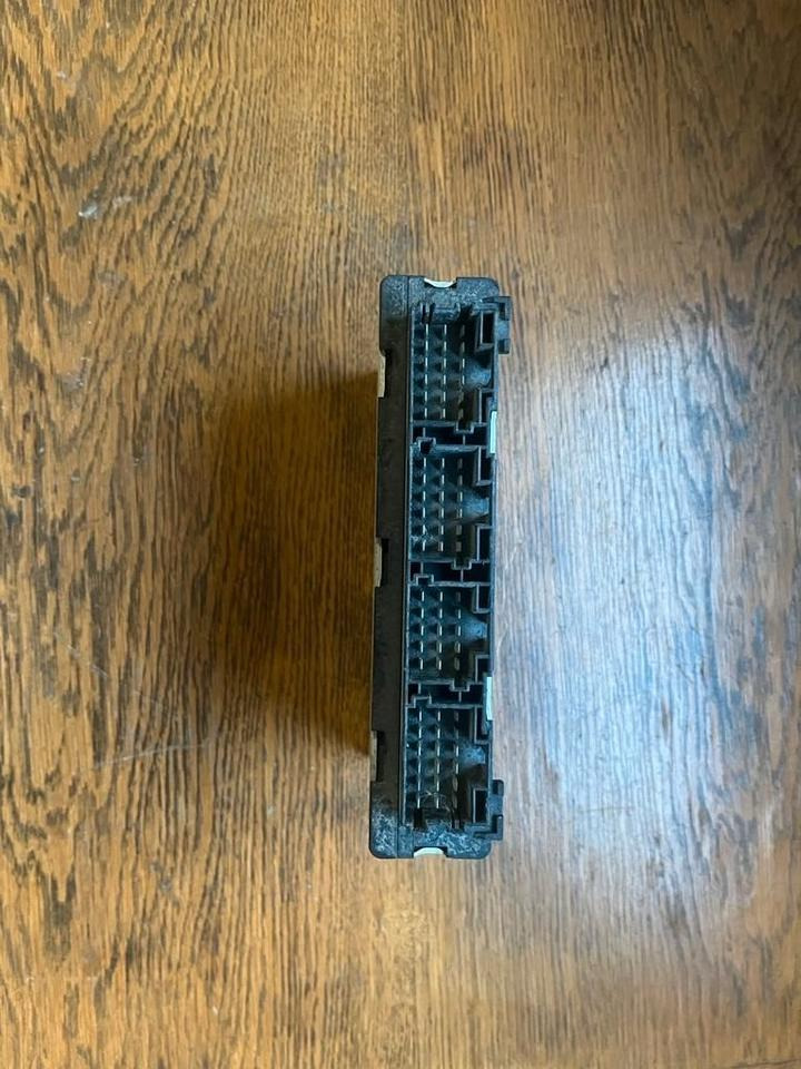 MAN VDO ELEKTRONIK FFR Steuergerät 81.25805.7032 - ECU for Truck: picture 3 MAN VDO ELEKTRONIK FFR Steuergerät 81.25805.7032 - ECU for Truck: picture 3