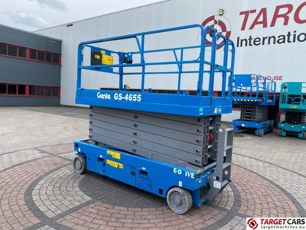 Genie GS-4655 Electric GS4655 Scissor Work Lift 1595cm - Scissor lift: picture 4 Genie GS-4655 Electric GS4655 Scissor Work Lift 1595cm - Scissor lift: picture 4