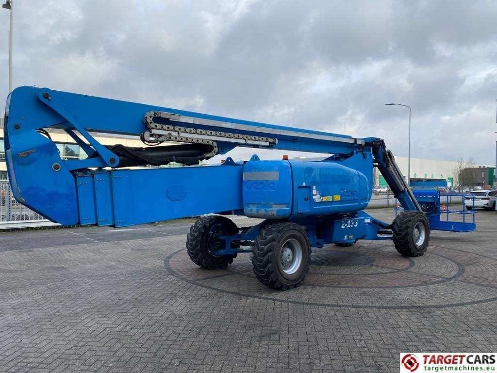 Genie Z-135/70 Articulated 4x4x4 Diesel Boom Lift 4315cm - Articulated boom: picture 3 Genie Z-135/70 Articulated 4x4x4 Diesel Boom Lift 4315cm - Articulated boom: picture 3