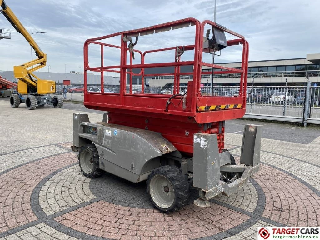 Haulotte Compact 12DX Diesel 4x4 Scissor Work Lift 1206cm - Scissor lift: picture 2 Haulotte Compact 12DX Diesel 4x4 Scissor Work Lift 1206cm - Scissor lift: picture 2