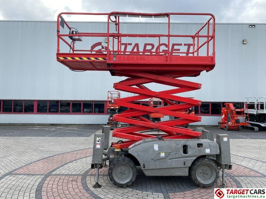 Haulotte Compact 12DX Diesel 4x4 Scissor Work Lift 1206cm  - Scissor lift: picture 5 Haulotte Compact 12DX Diesel 4x4 Scissor Work Lift 1206cm  - Scissor lift: picture 5