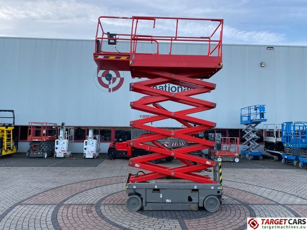 Haulotte Compact 14 Electric Scissor Work Lift 1385cm - Scissor lift: picture 5 Haulotte Compact 14 Electric Scissor Work Lift 1385cm - Scissor lift: picture 5
