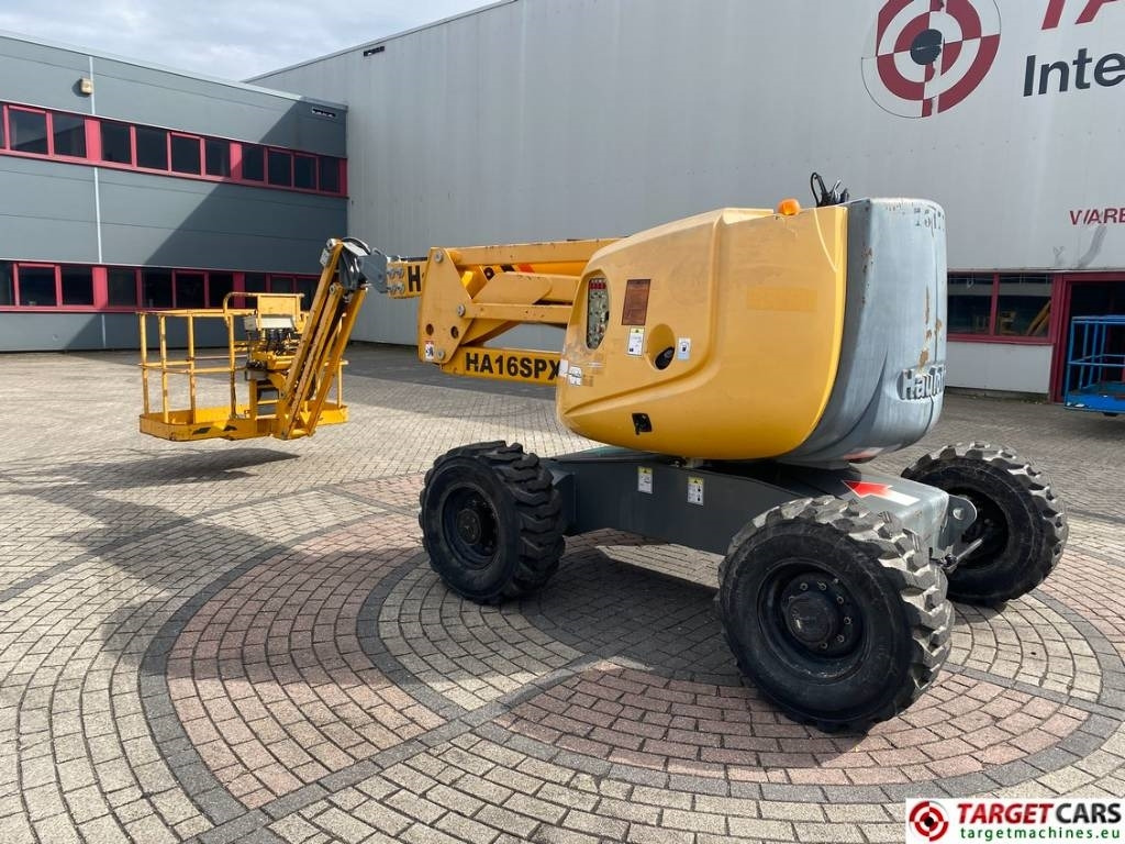 Haulotte HA16SPX Articulated 4x4 Diesel Boom Lift 1600cm - Articulated boom: picture 4 Haulotte HA16SPX Articulated 4x4 Diesel Boom Lift 1600cm - Articulated boom: picture 4